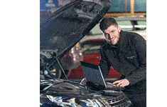 Motor Vehicle Apprentice James Swan at Robertson Gemini